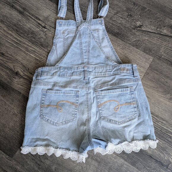 VINTAGE Kid's Ruffle Shortalls - Picture 2 of 4